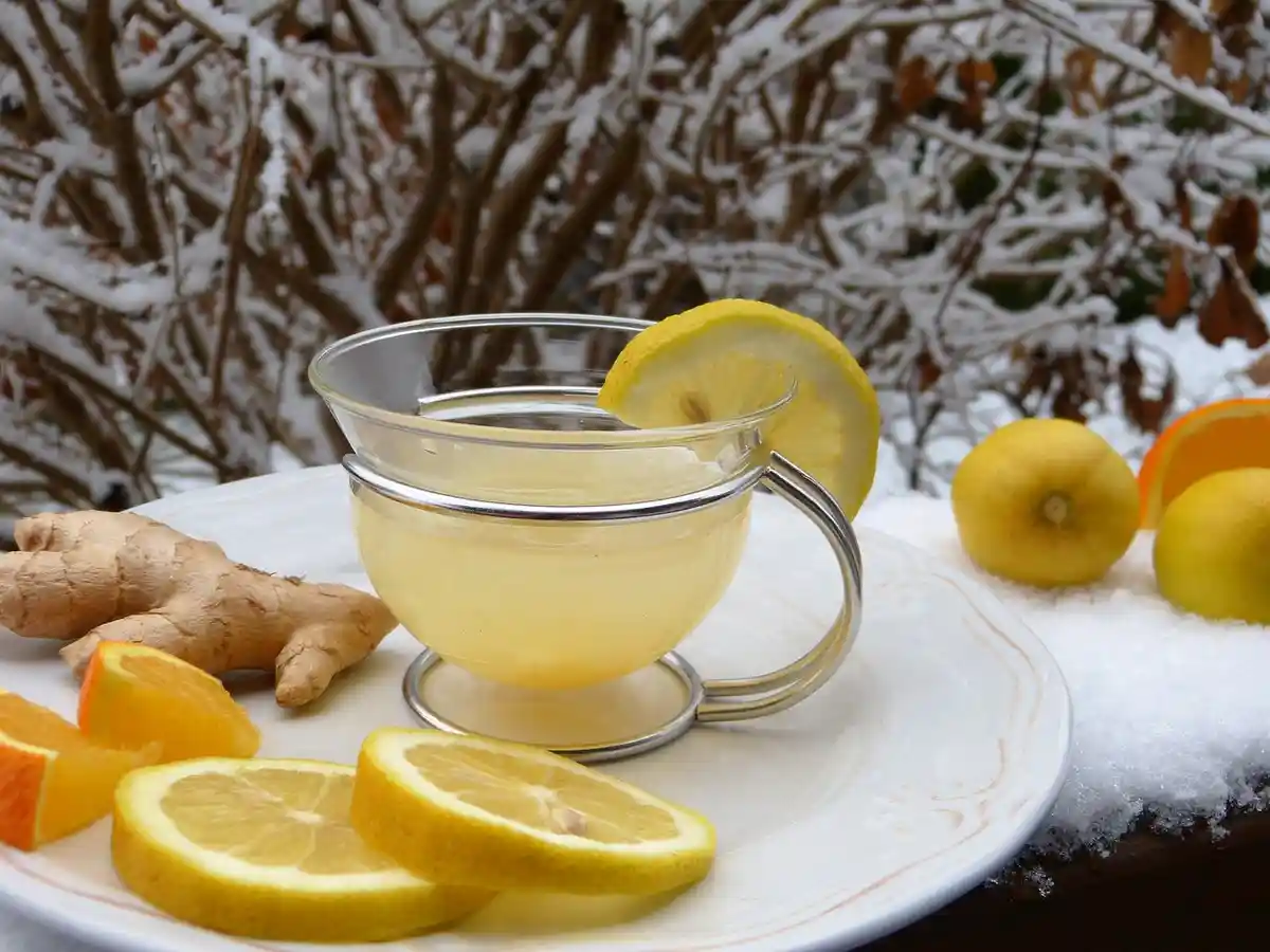 سلامتی و لاغری با آب زنجبیل؟! 1 آب زنجبیل برای لاغری و سلامتی