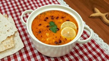 طرز تهیه سوپ جو ساده و خوشمزه؛ آموزش مرحلهبهمرحله با 10 نکته مهم 7 طرز تهیه سوپ جو ساده رستورانی لعابدار جا افتاده مرحله به مرحله و آسان